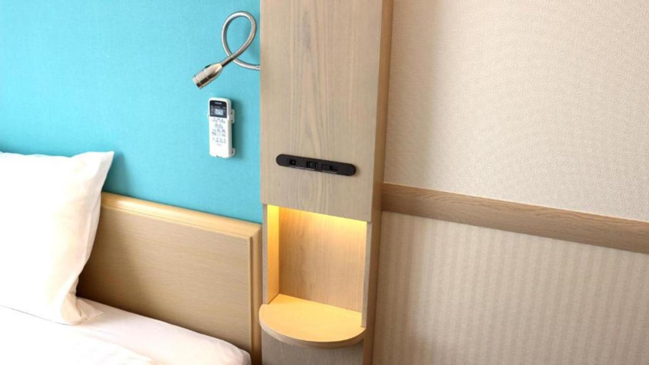 Toyoko Inn Osaka Kyobashi Sakuranomiya Экстерьер фото