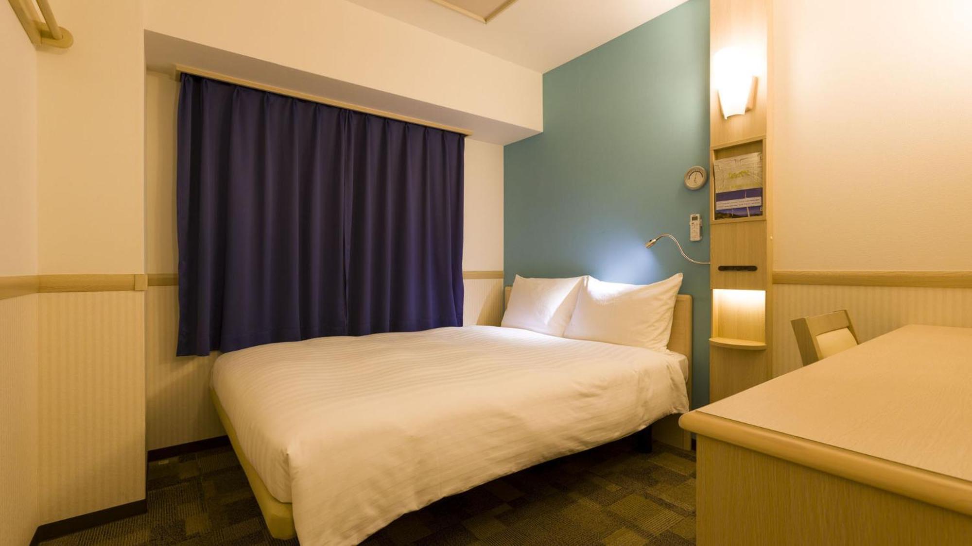Toyoko Inn Osaka Kyobashi Sakuranomiya Номер фото