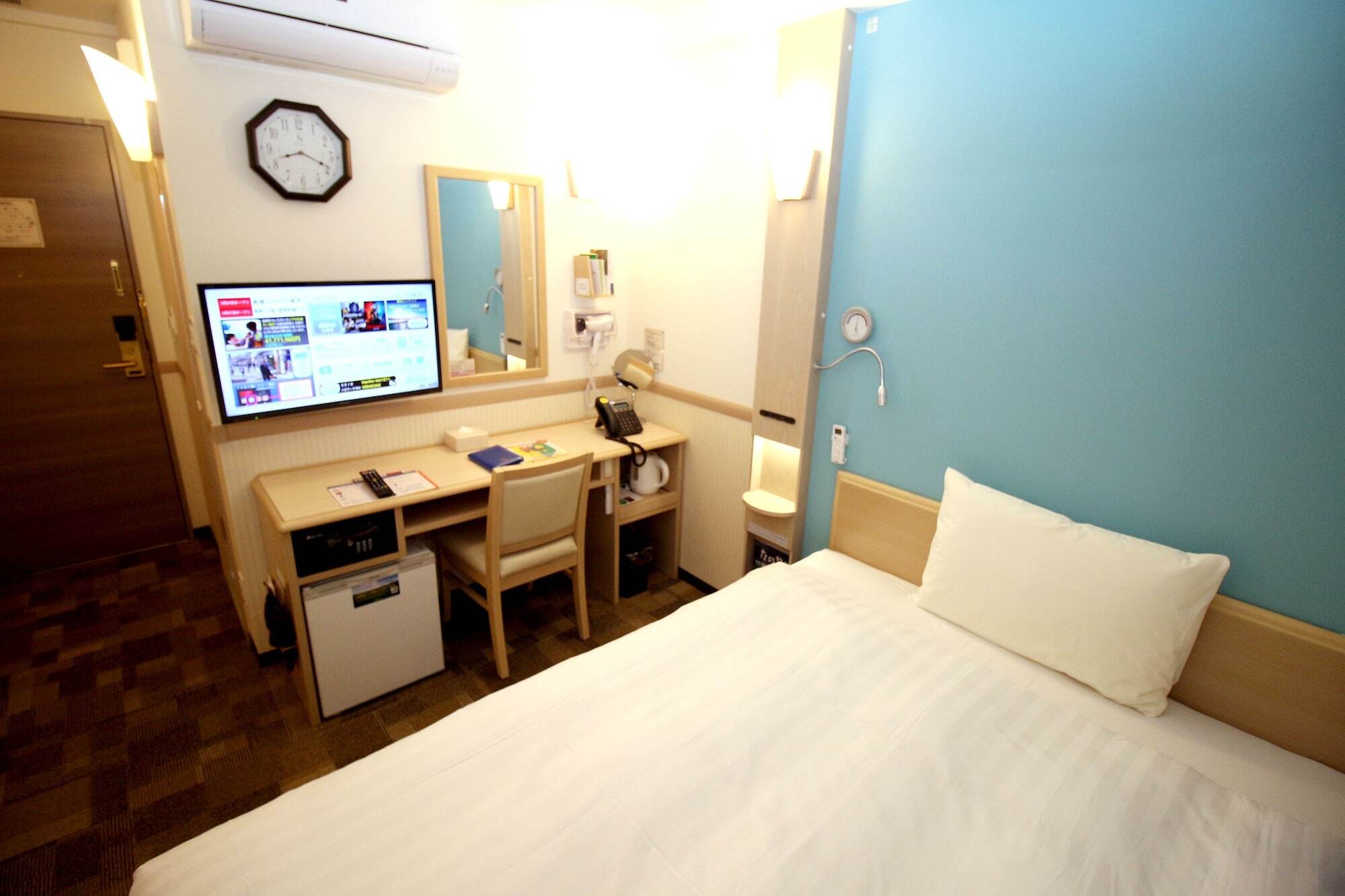 Toyoko Inn Osaka Kyobashi Sakuranomiya Экстерьер фото